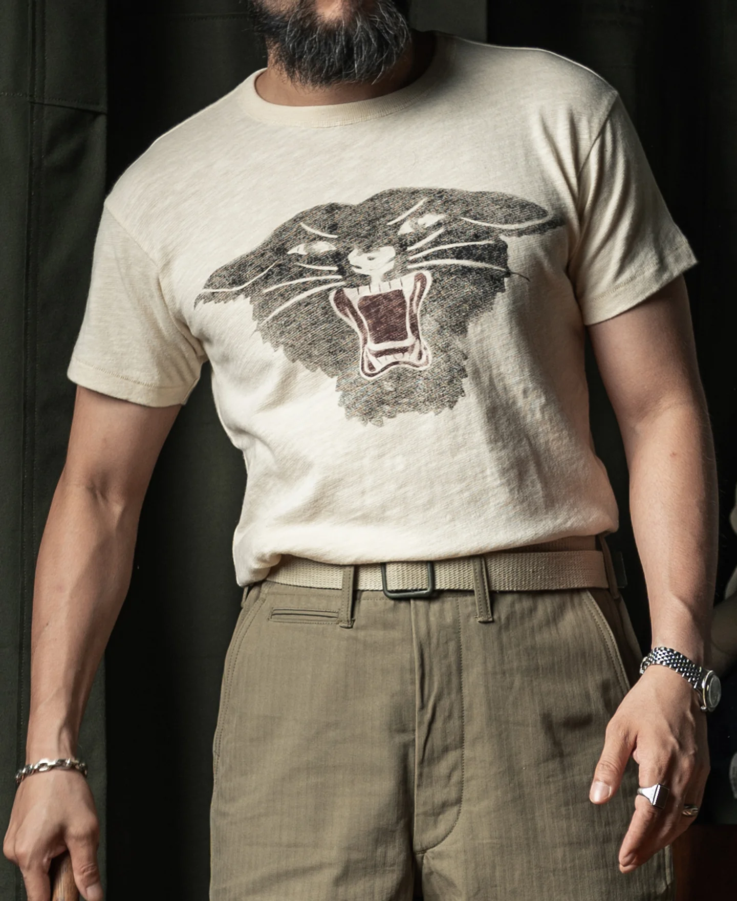 119-1930s-rugged-ccc-black-panther-print-t-shirt-3.webp 1930s Rugged CCC Black Panther Print T-Shirt