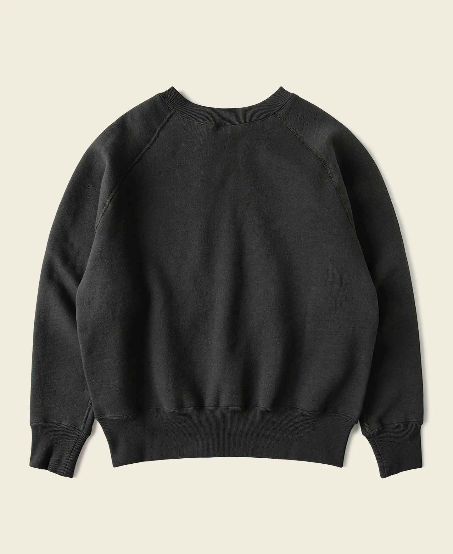 1282-1950s-sports-training-raglan-sleeve-sweater-vintage-black-2.webp 1950s Sports Training Raglan Sleeve Sweater - Vintage Black
