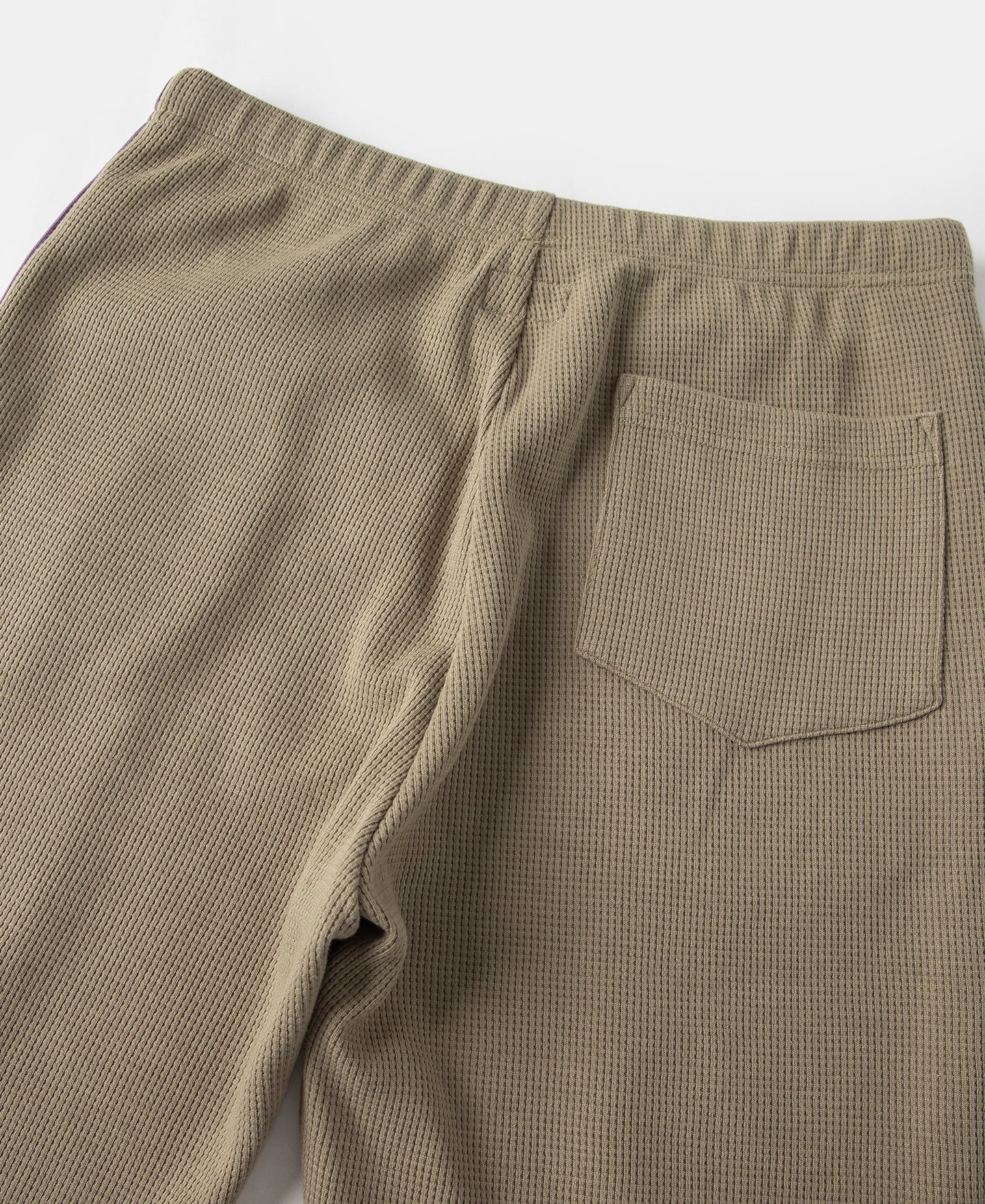 1346-1970s-heavyweight-waffle-knit-jogger-pants-khaki-11.jpg 1970s Heavyweight Waffle Knit Jogger Pants - Khaki