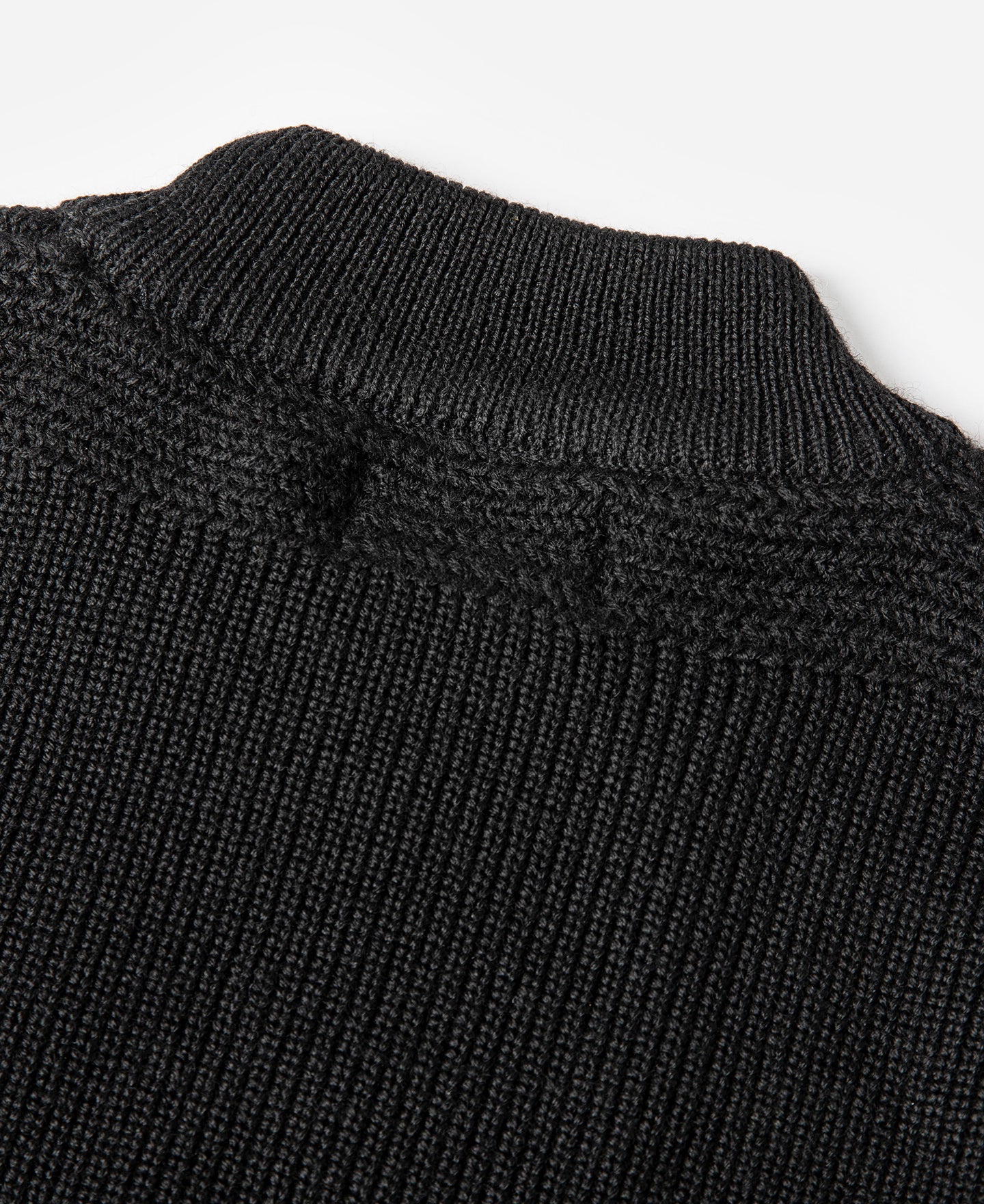 1864-pre-war-model-usn-woolen-sweater-black-11.jpg Pre-War Model USN Woolen Sweater - Black