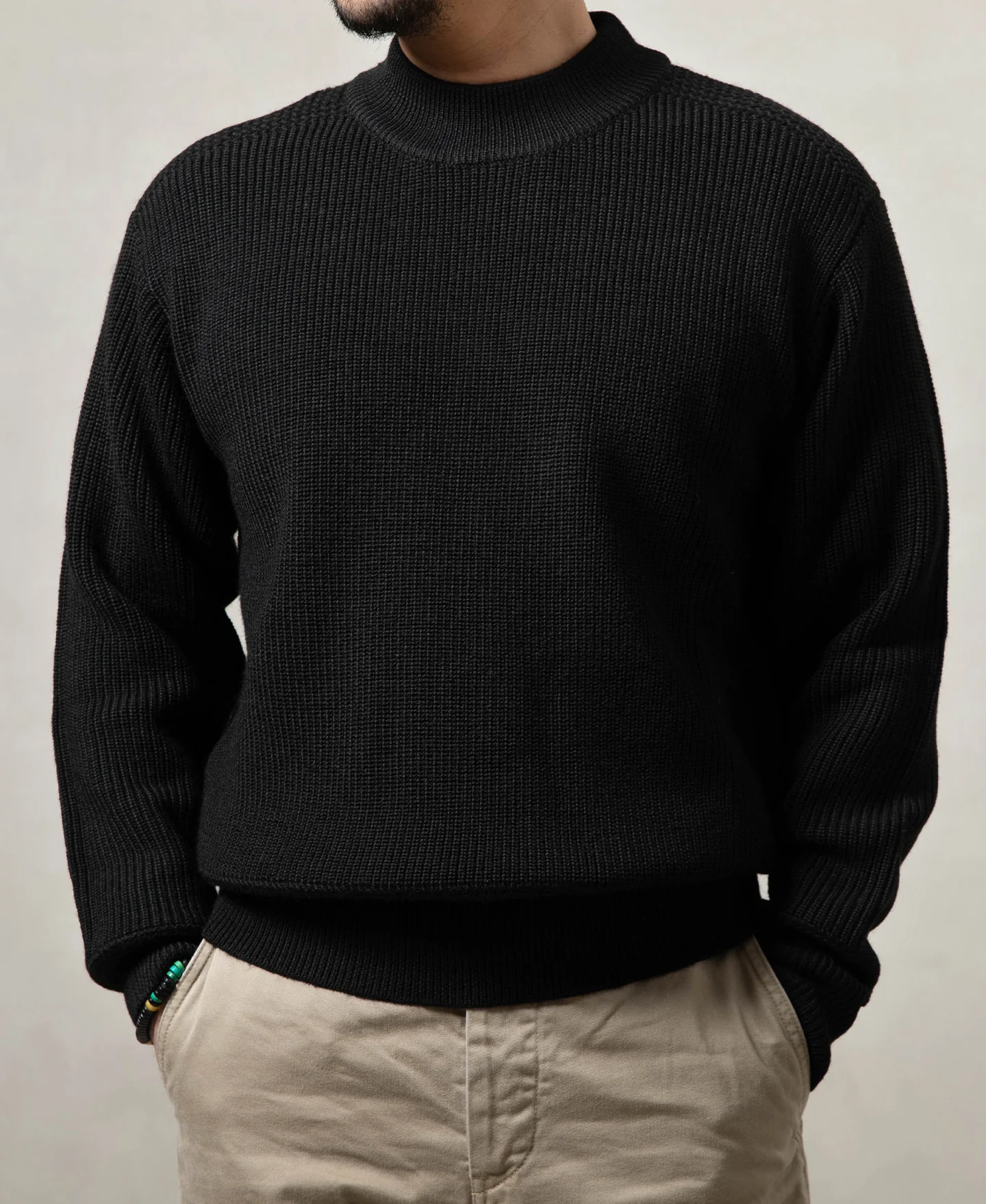 1864-pre-war-model-usn-woolen-sweater-black-3.webp Pre-War Model USN Woolen Sweater - Black