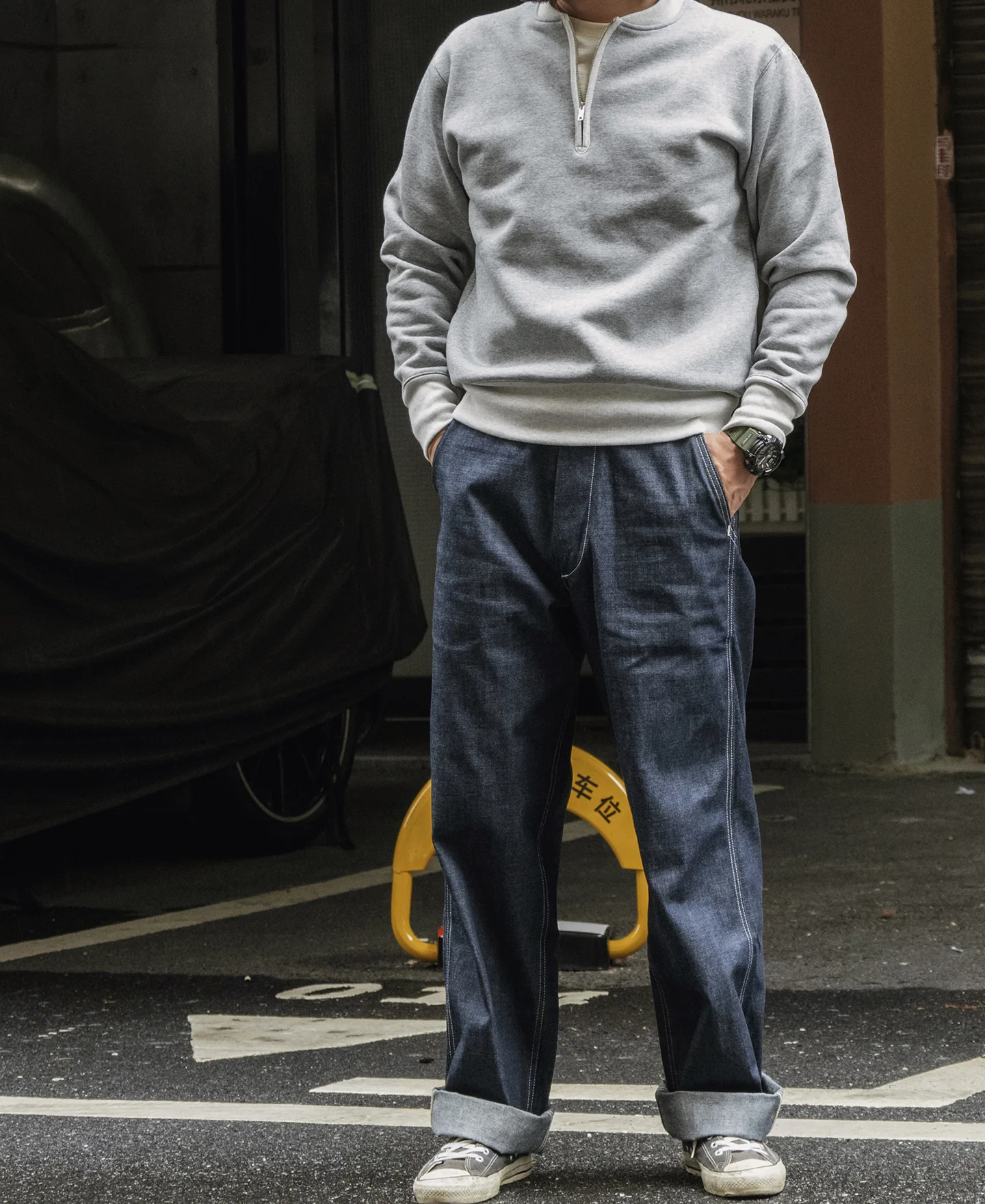 1912-racing-half-zip-heavyweight-fleece-sweatshirt-gray-4.webp Racing Half-Zip Heavyweight Fleece Sweatshirt - Gray