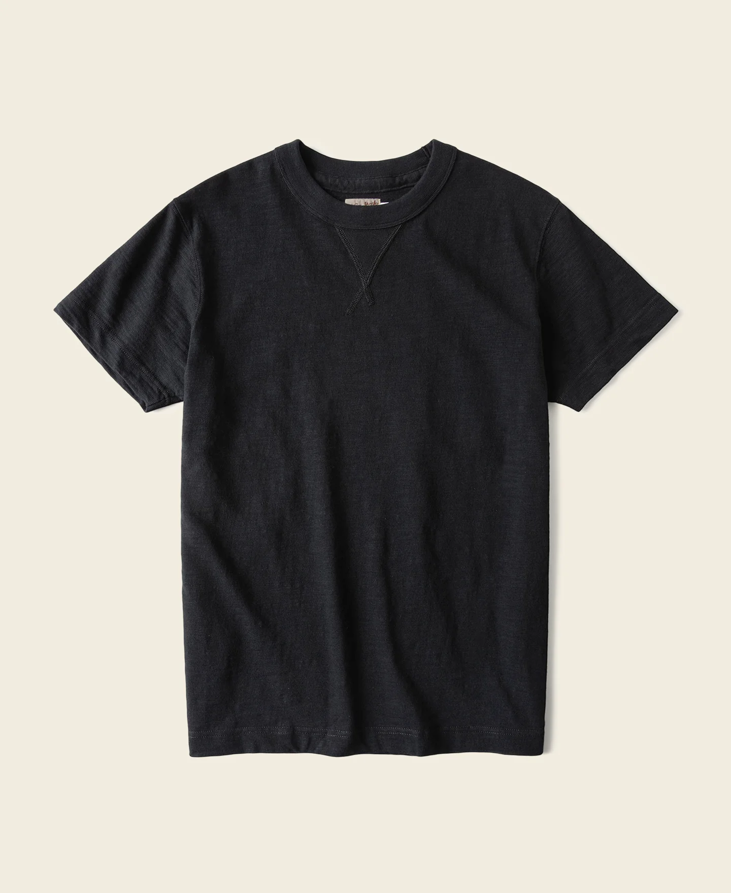 424-10.5-oz-cotton-tubular-gusset-t-shirt-black-1.webp 10.5 oz Cotton Tubular Gusset T-Shirt - Black